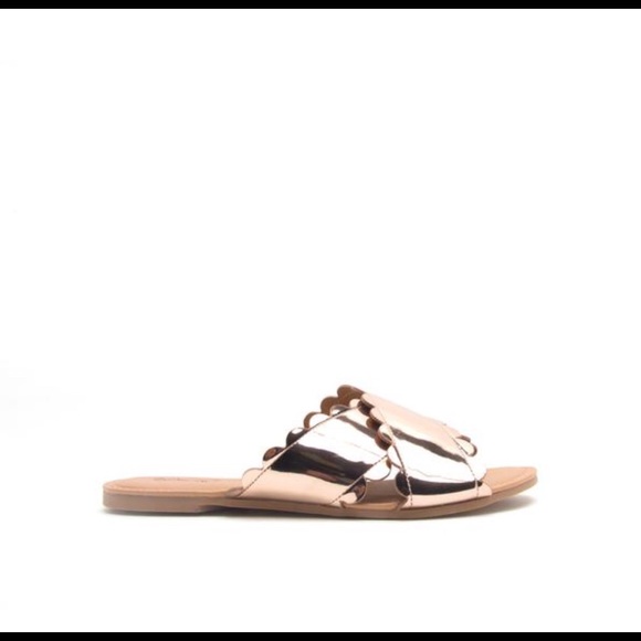 Moving Sale 💯 Auth Qupid Gold Shinny Metallic - Picture 3 of 7